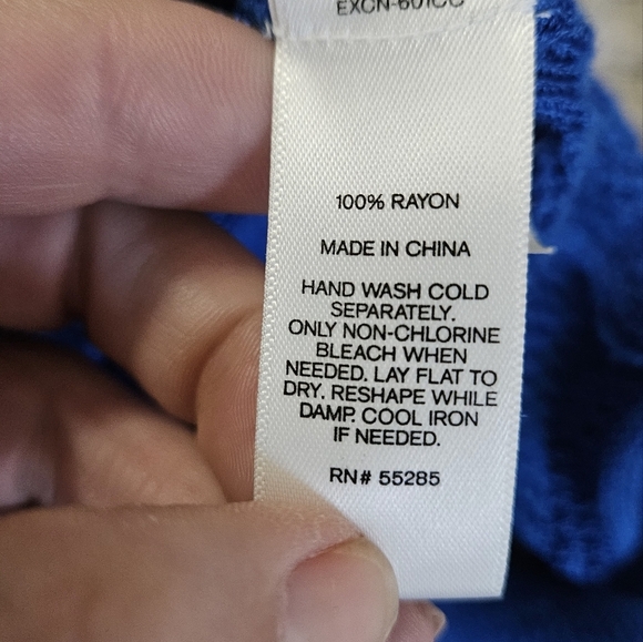 EXPRESS Open Knit Dolman Pull Over Top In Cobalt Blue. Size S NWOT - Picture 3 of 9